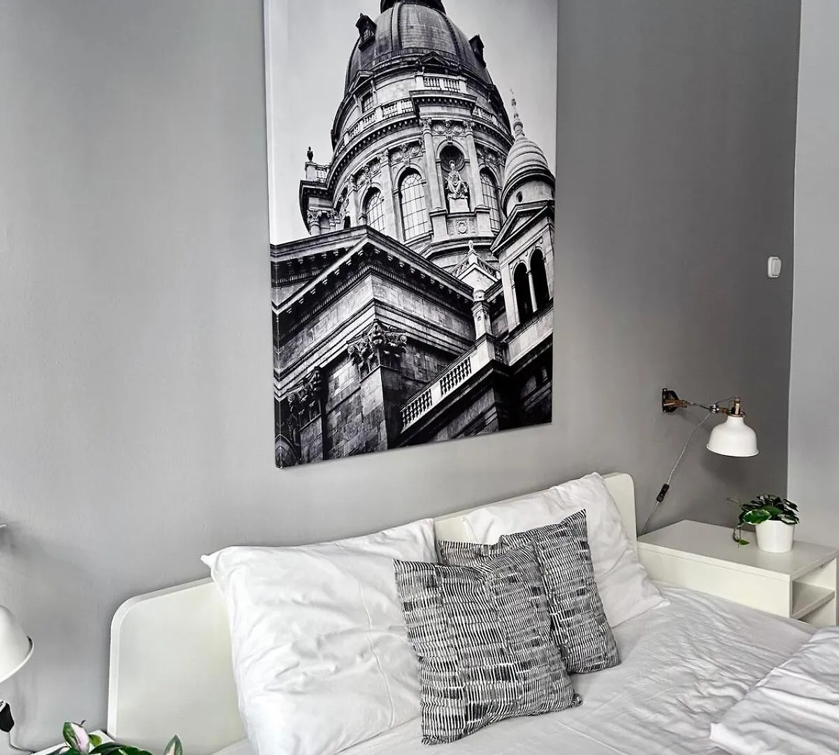 Budget Apartment By Hi5- Akacfa Street Budapest
