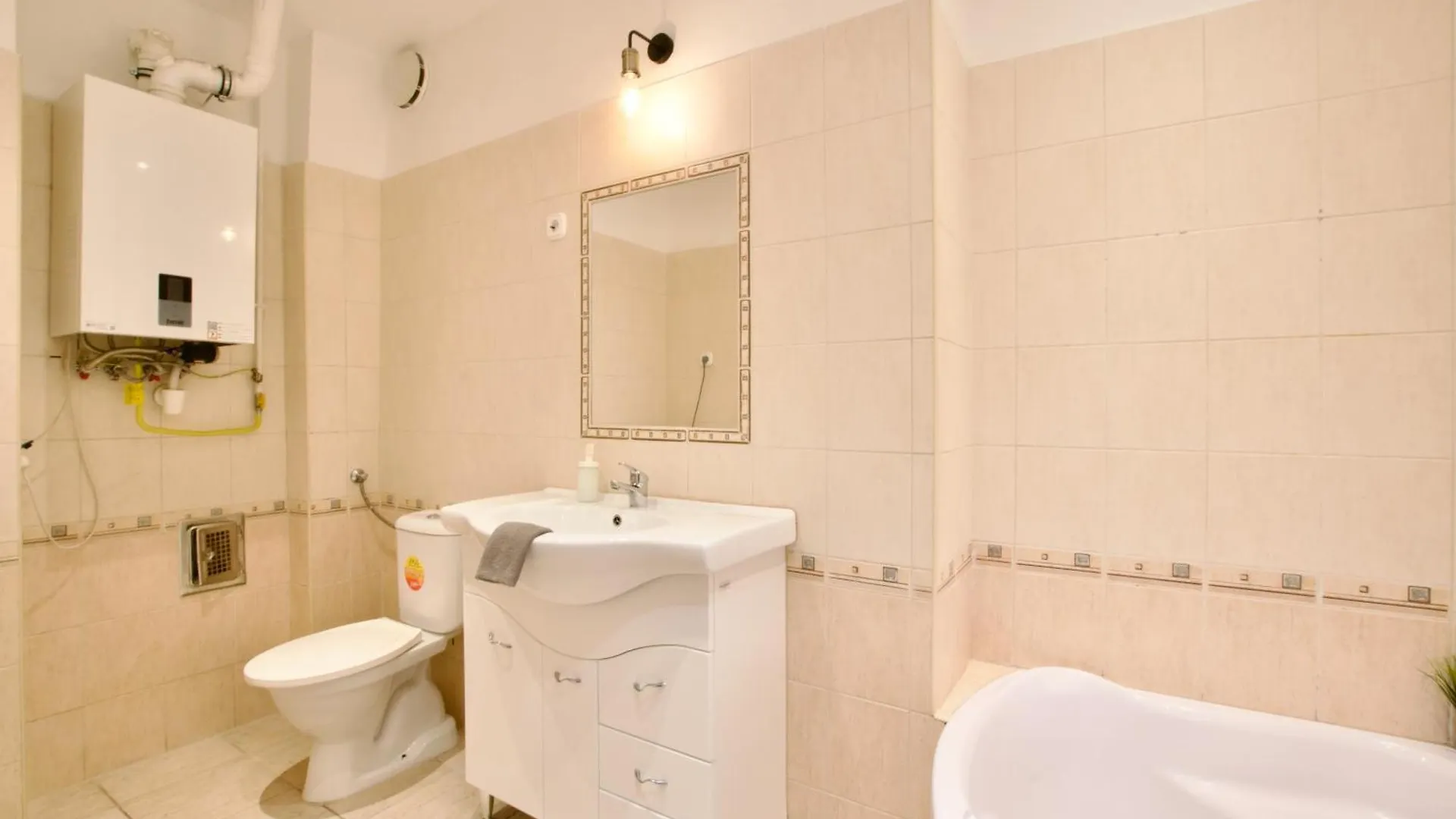 Budget Apartment By Hi5- Akacfa Street Budapest